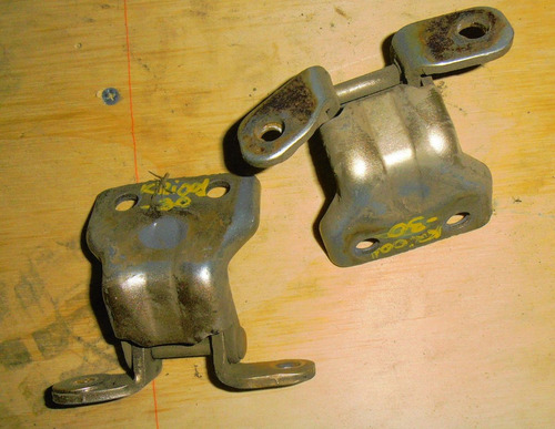 Bisagras De Puerta Trasera Izquierda Kia Rio Año 2001-2003