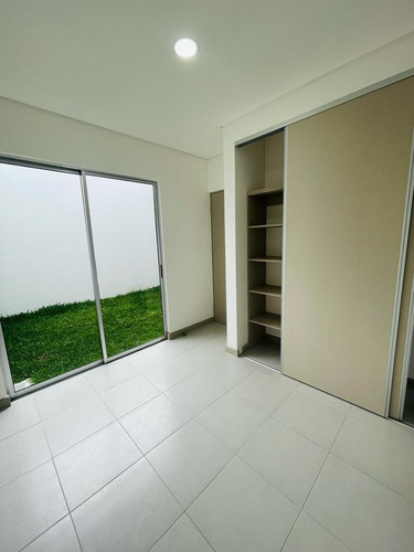 Imagen 5 de 14 de Alquiler De Casa En Condominio