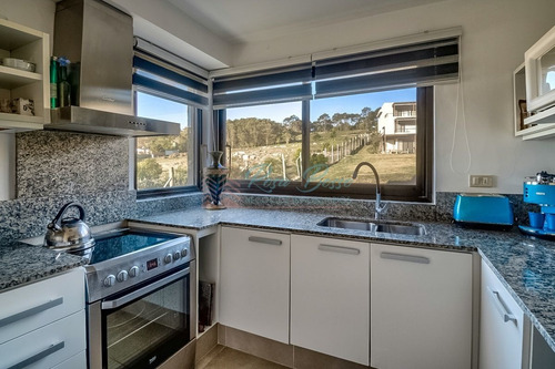 Imagen 18 de 18 de Venta Apartamento De 2 Dormitorios En Primera Linea De Punta Ballena