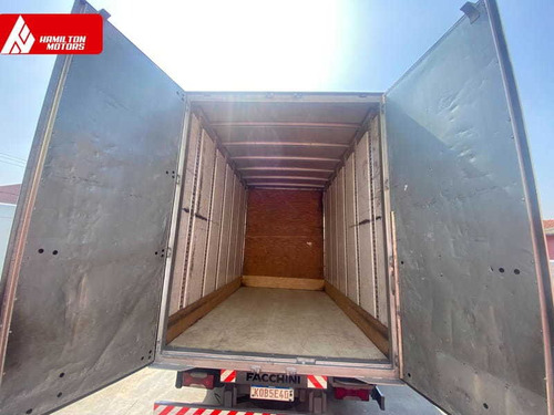 Imagem 11 de 12 de Iveco Daily 55c17