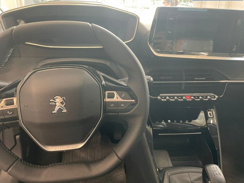 Imagen 8 de 25 de Peugeot 208 2023 1.6l Allure