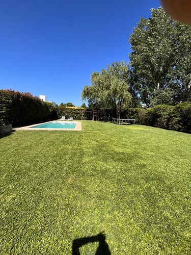 Casa  En Alq. Temporario Ubicado En Santa Barbara, Tigre, G.b.a. Zona Norte