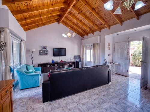Imagen 3 de 23 de Altos De Bahia Venta Casa 4 D Quincho Pileta