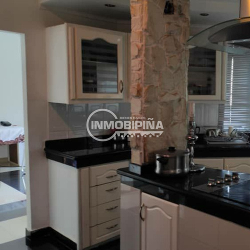 Imagen 3 de 11 de Casa Quinta En Venta Puerto Ordaz - Urbanización Las Garzas, Av. Atlántico Fl