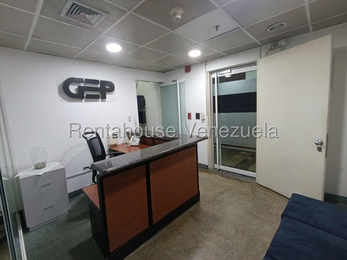 Oficina De 234m² En Alquiler En Torre Movilnet El Recreo