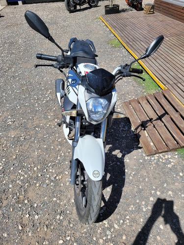 Imagen 5 de 16 de Benelli Tnt15