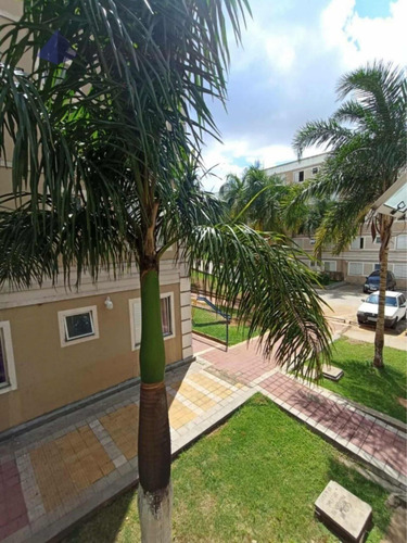 Apartamento Condominio Santa Cecília