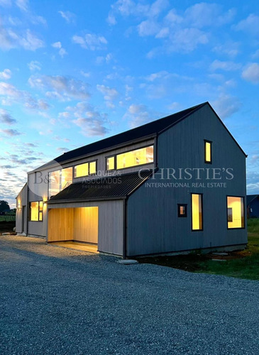 Imagen 3 de 24 de 21839 - Luminosa Y Moderna Casa Nueva