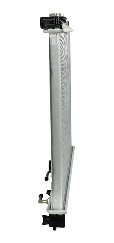 Imagen 7 de 10 de Radiador Mitsubishi Outlander T/a 2003 2004 2005 2006