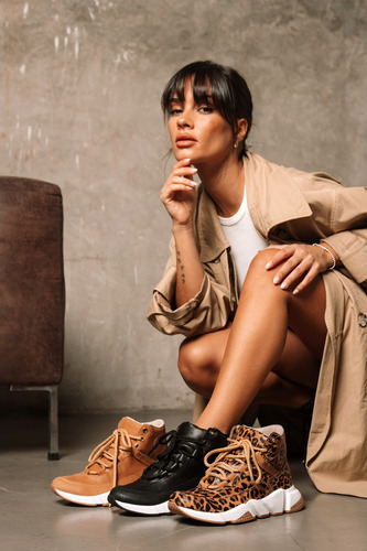 Zapatillas Mujer Urbanas Cuero Suela Goma Botas Moda Karol