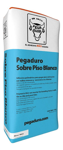  Pegaduro Sobre Piso Blanco