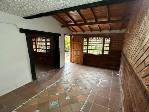 Casa En Venta Ubicada En El Retiro Sector Centro (22981).