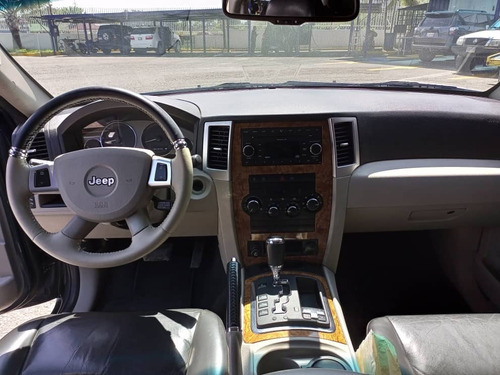 Imagen 11 de 17 de Jeep Grand Cherokee