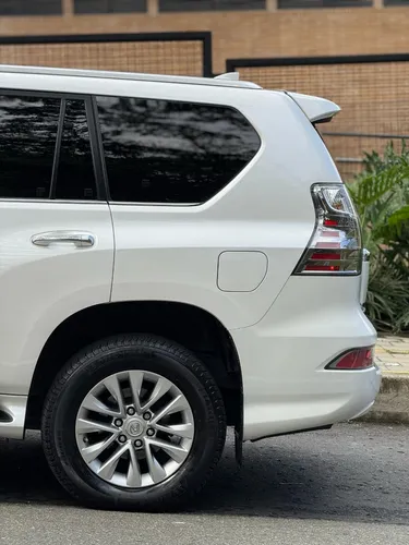 Lexus GX 4.6 460 Premium