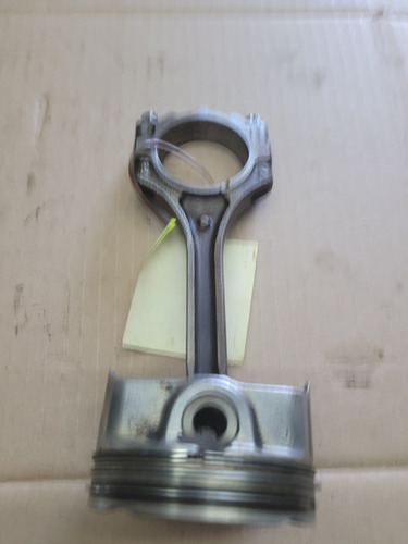 Piston Y Biela Kia Rio 1.6 Lts Piston 4 Medias Lunas (Usado)