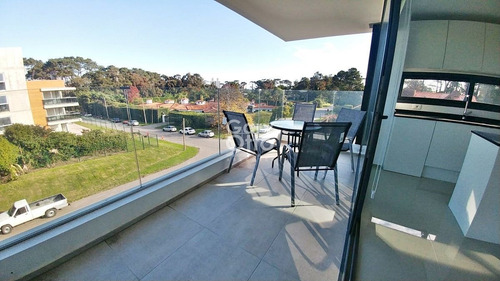 Imagen 8 de 19 de Apartamento En Venta 3 Dormitorios!