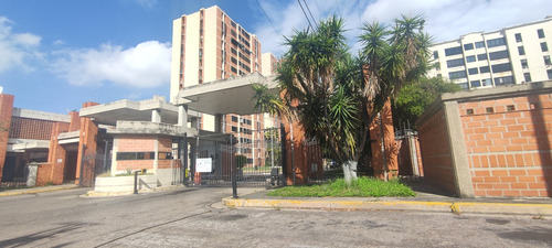 Apartamento En Venta En Bosque Alto - 04js