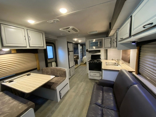 Imagen 7 de 15 de Motorhome Fleetwood