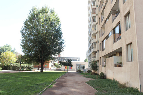 Amplio Departamento En Venta En Un Primer Piso