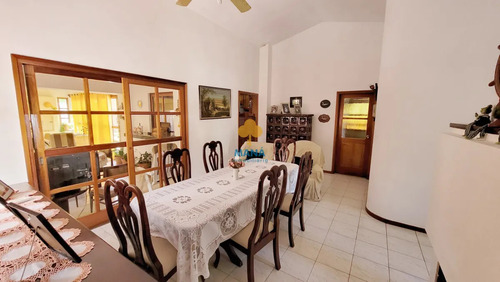 Venta, Casa 4 Dormitorios, A 100 Metros De Avenida Principal - Atlántida Ca735