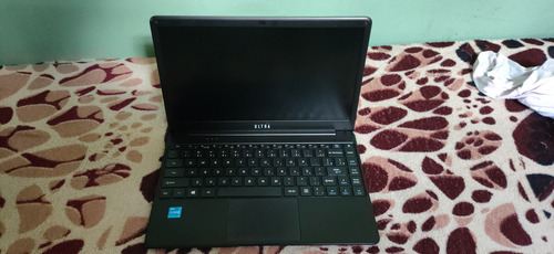 Notebook Ultra Ub540 Intel I5 256gb (Usado)