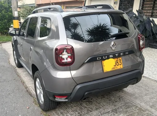Renault Duster 1.3 Intense Cvt