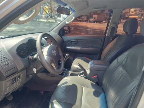 Toyota Hilux 3.0 Sr Cab. Dupla 4x4 4p 163 hp