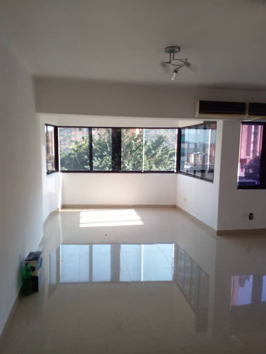 Imagen 12 de 30 de Vende Apartamento En El Parral Residencias Crasqui, Acepta Vehiculo Como Parte De Pago Pm