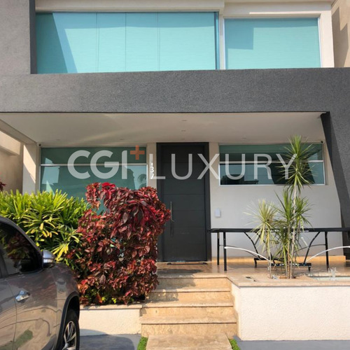 Cgi+ Luxury Vende, Casa,casas Bote, Lechería 