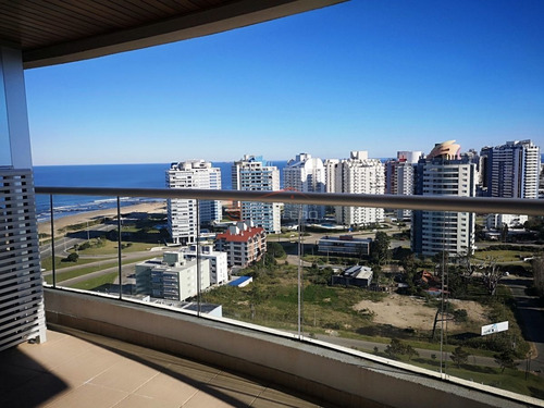 Imagen 20 de 30 de Espectacular Apartamento En Venta En Punta Del Este Piso Alto Con Vista A La Mansa