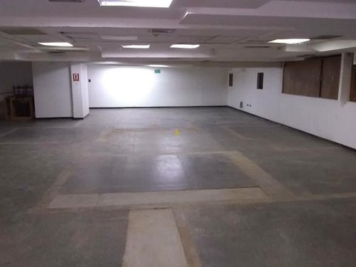 Imagen 2 de 14 de Local En Venta Sabana Grande 394m2