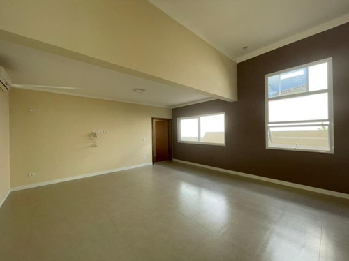Imagem 8 de 15 de Casa No Condomínio Porto Atibaia - Atibaia - 7447