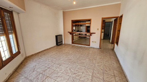 Casa En Venta 2 Dorm Laprida 158 (cañada De Gomez)