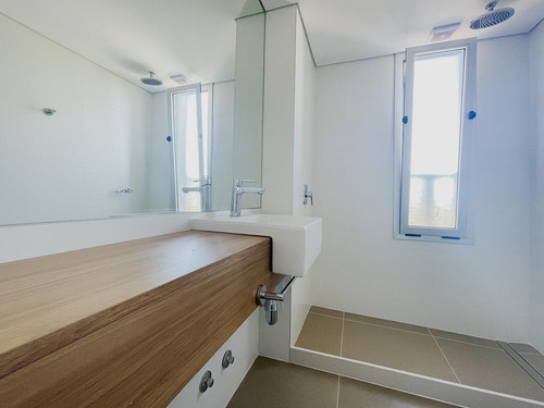 Venta De Apartamento 3 Dormitorios Con Terraza En Malvín