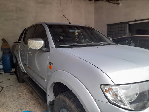 Mitsubishi L200 3.2 Triton Hpe Cab. Dupla 4x4 4p