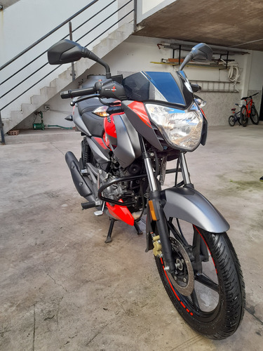 Rouser 125