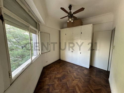 Venta Departamento 2 Ambientes Con Balcon - Flores
