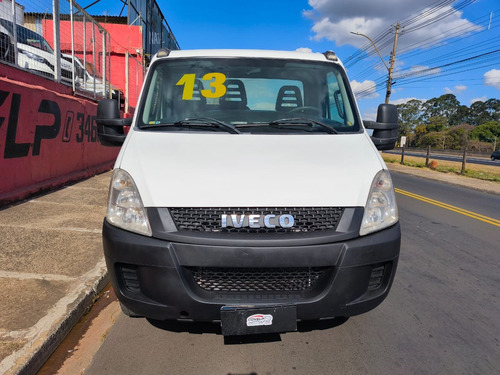 Iveco Daily 35s14 Ano 2013 Chassi - Covelp Americana