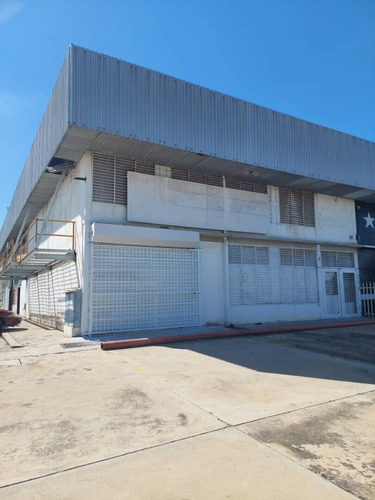 Raiza Peña Vende Galpon En Valencia Zona Industrial 236526 L