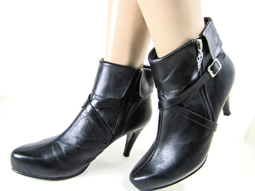 Botas Zapatos Camila Sánchez Cuero Talla 39 Elegantes