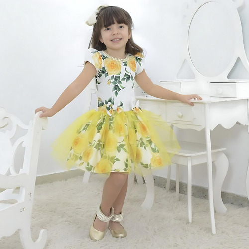 Vestido Floral Infantil Amarelo Com Tule Sobre A Saia