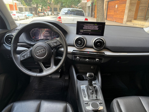 Audi Q2 35TFSI Advanced Stronic
