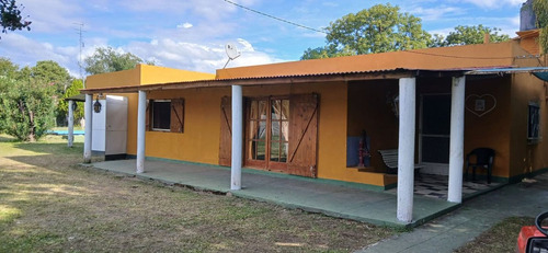 Casa Quinta En Venta En Rojas Con Pileta