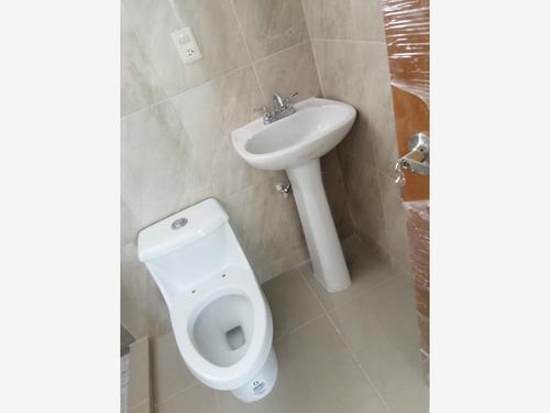 Imagen 5 de 12 de Casa Sola En Venta Frac. Residencial Paseo Del Bosque