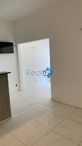 Imagem 15 de 23 de Ótimo Apartamento No Leme De 32m² - 7468