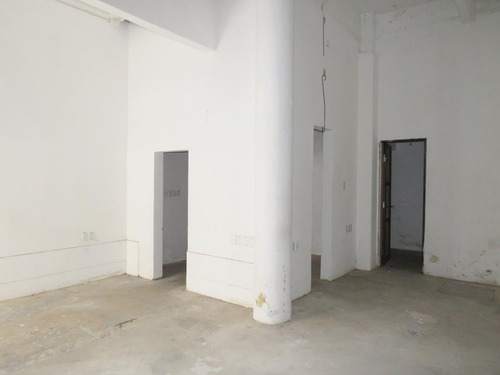 Venta Local Comercial Con Renta- Ciudad Vieja