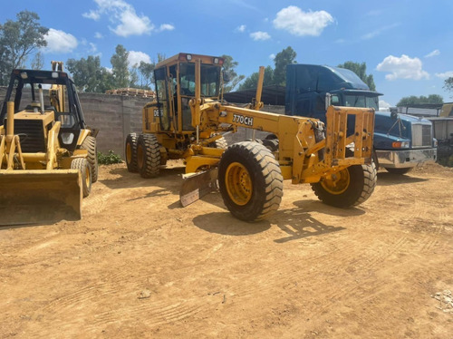 Imagen 4 de 12 de Motoconformadora Deere 770ch Año 2006