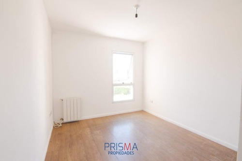 Imagen 14 de 30 de Dpto. En Venta. 3 Dorm. Cochera. Complejo Sureño. Barrio Jardín