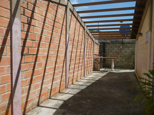 Imagen 12 de 13 de Casa En Venta San Joaquin De Turmero Turmero 22-13936 Ag