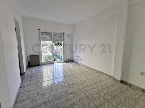 Imagen 5 de 16 de Departamento De 2 Dormitorios En Venta